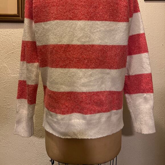 Caslon Cozy Striped Crew Neck Fuzzy Sweater Size S - Picture 12 of 14